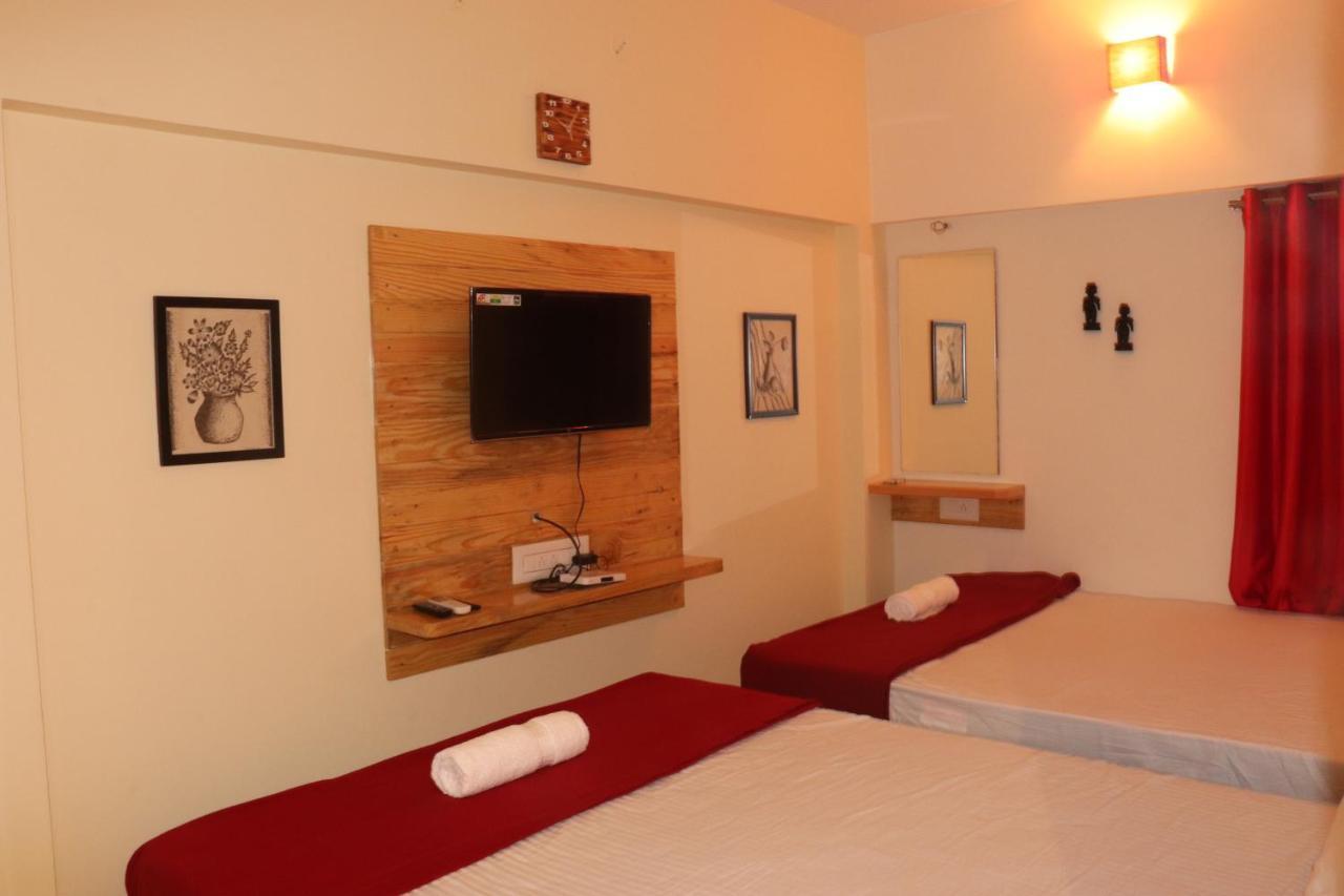 Grand Suites Srirangam Tiruchirappalli Eksteriør billede