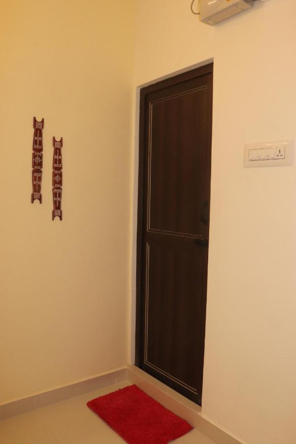 Grand Suites Srirangam Tiruchirappalli Eksteriør billede